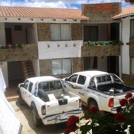 Plaza Pueblo Hotel Vallegrande Eksteriør bilde