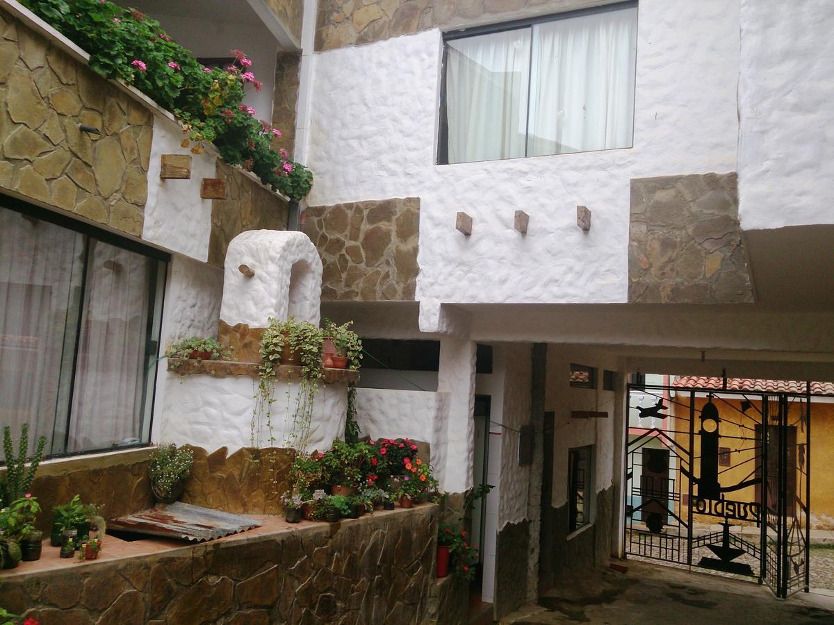 Plaza Pueblo Hotel Vallegrande Eksteriør bilde