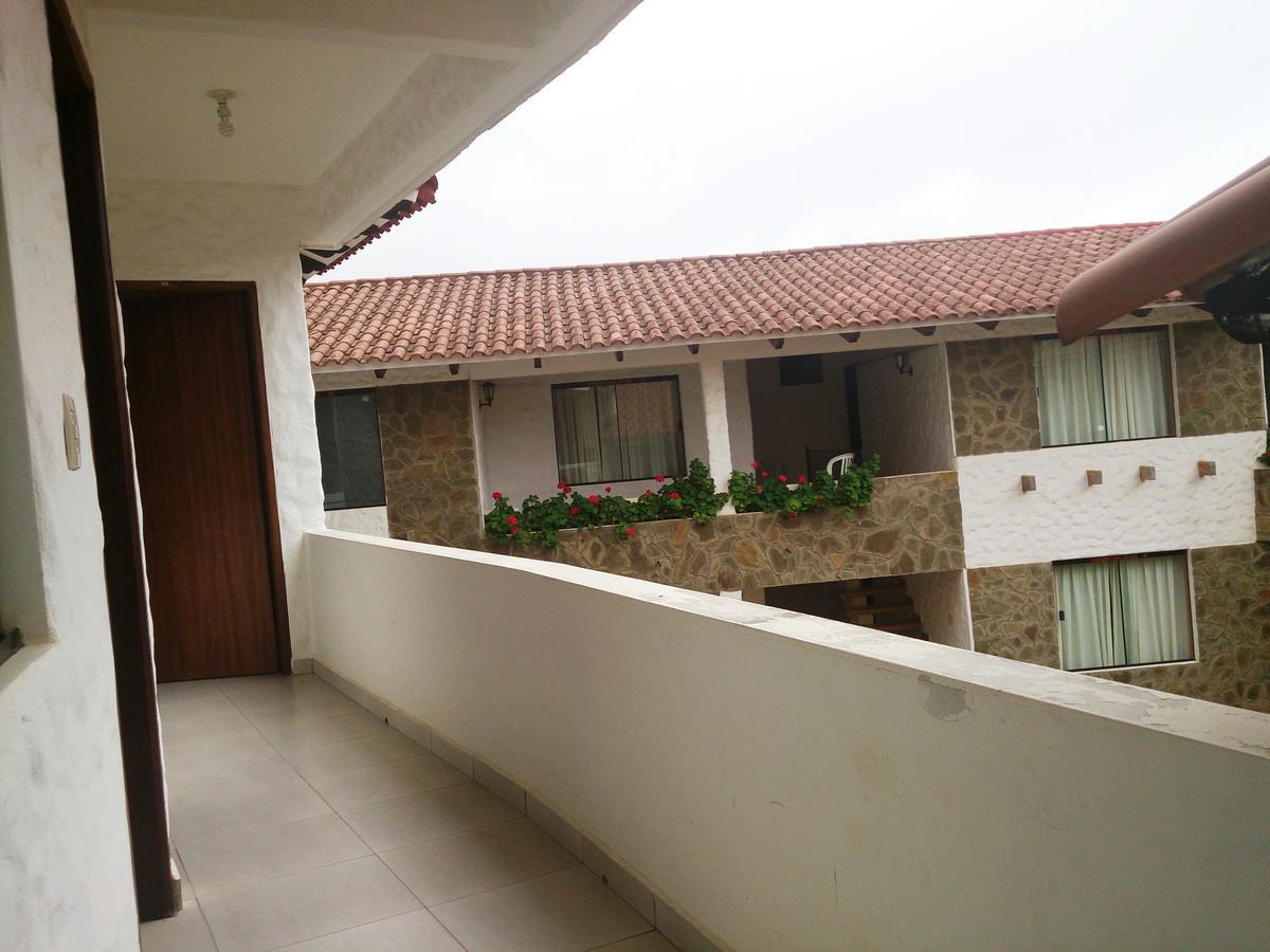 Plaza Pueblo Hotel Vallegrande Eksteriør bilde